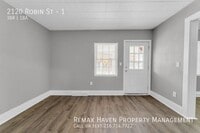 2120 Robin St photo'