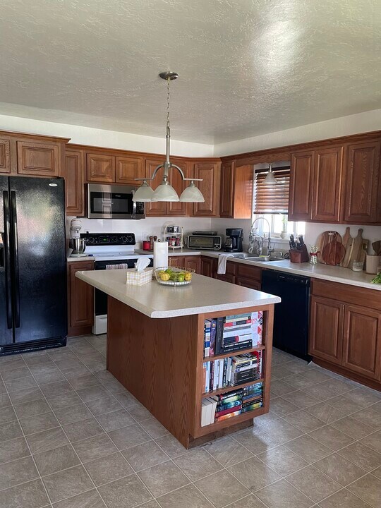 633 N Placer Ct in Grand Junction, CO - Building Photo
