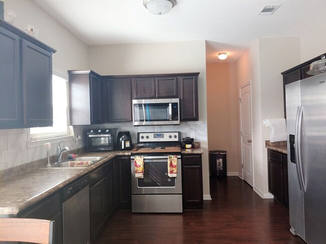 372 Archie Way in Ludowici, GA - Building Photo - Building Photo