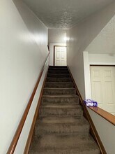 4646 Castlebar St NW in Canton, OH - Building Photo - Building Photo