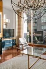 88 Kingston St in Boston, MA - Foto de edificio - Building Photo