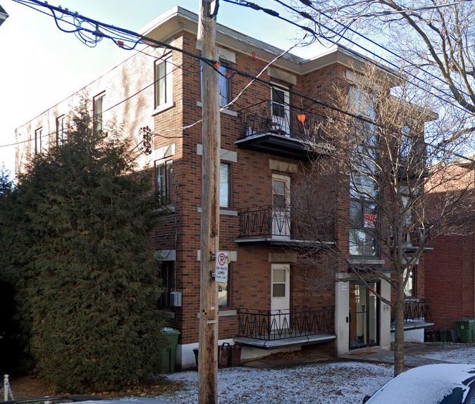 10960 Des Laurentides Av in Montréal, QC - Building Photo