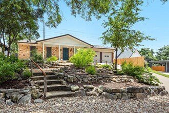 3205 Santa Monica Dr in Austin, TX - Building Photo - Building Photo