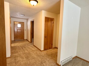 1708 10th St S in Fargo, ND - Building Photo - Building Photo