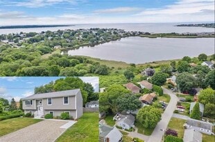 15 Cross St in Narragansett, RI - Building Photo