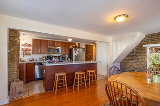 2902 E Clay St, Unit 1 in Richmond, VA - Building Photo - Building Photo