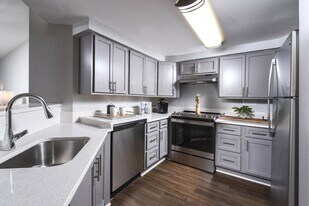 Orchard Park in Ellicott City, MD - Building Photo