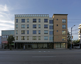 Smith Yuen Apartments in Vancouver, BC - Building Photo - Building Photo