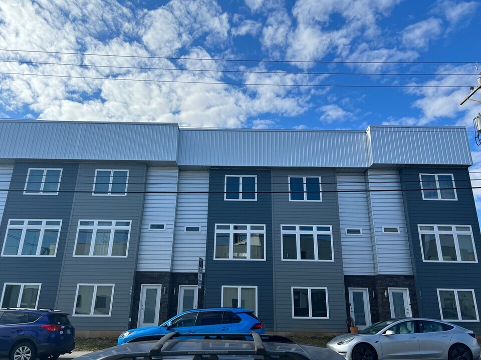357 N Liberty St in Harrisonburg, VA - Building Photo