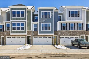 9389 Edenderry Dr in Fredericksburg, VA - Building Photo