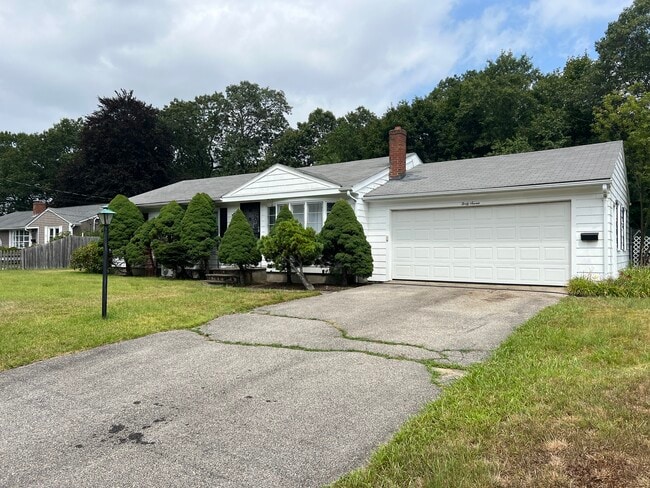 property at 47 Ashwood Cir