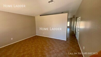 2349 Oakmont Ln in Casa Grande, AZ - Building Photo - Building Photo