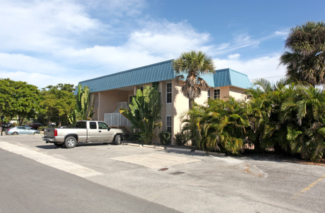 5108 Calle Minorga in Sarasota, FL - Building Photo - Building Photo