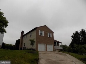 911 Hedgerow Ct in Bel Air, MD - Building Photo - Building Photo