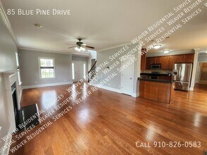 85 Blue Pine Dr in Spring Lake, NC - Building Photo - Building Photo