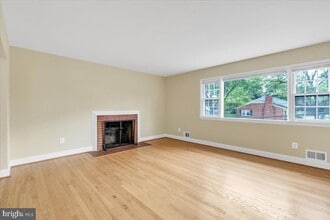 664 S Greenbrier St in Arlington, VA - Building Photo - Building Photo