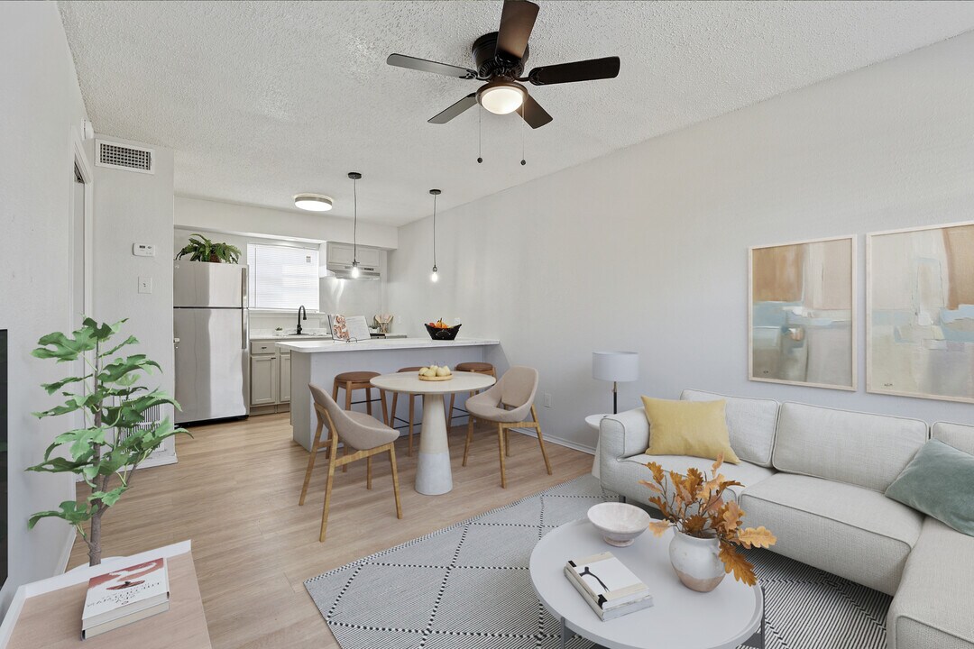 Olivo Square Apartments in Odessa, TX - Building Photo