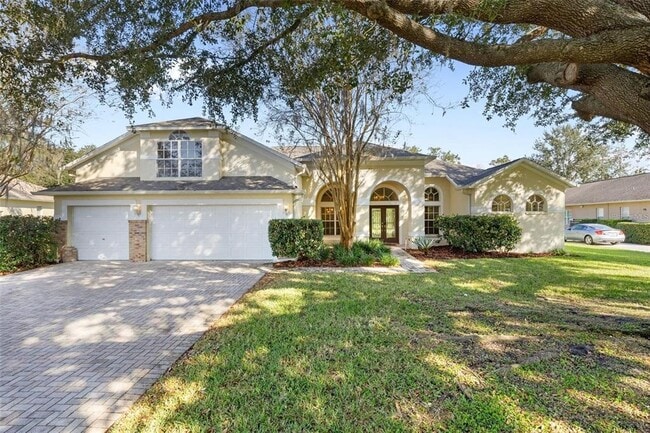 property at 1452 Kensington Woods Dr