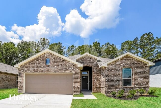 property at 131 Lk Wy Cir