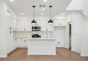 11048 Luminate Dr in Rancho Cucamonga, CA - Building Photo