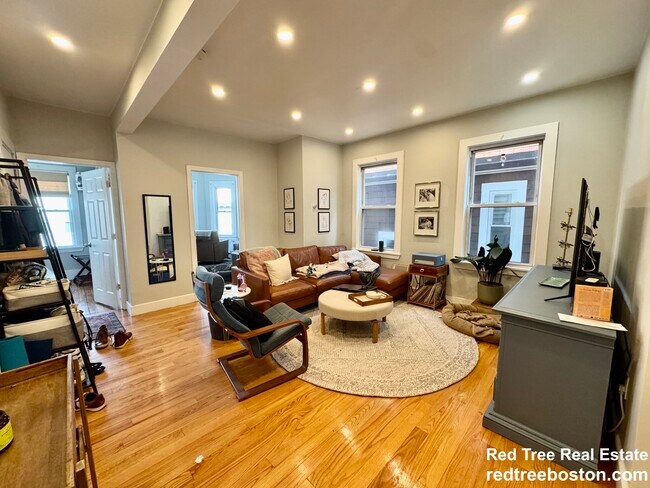 property at 11 Anson St