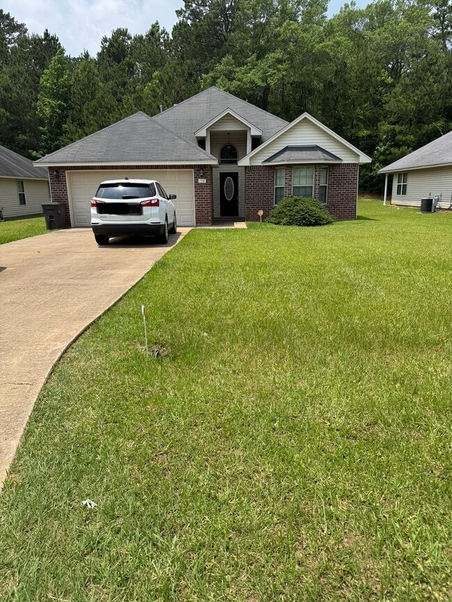 property at 116 Rose Garden St