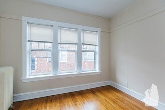630 W Arlington Pl in Chicago, IL - Building Photo - Building Photo