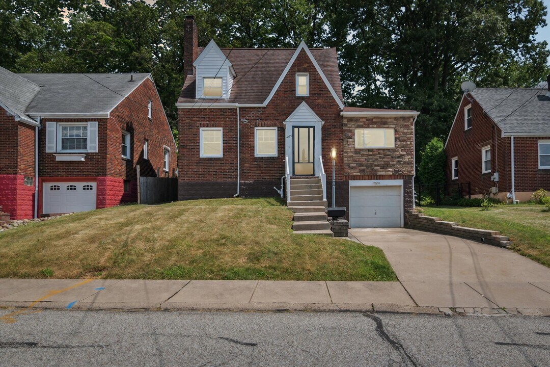 4125 Tuxey Ave in Pittsburgh, PA - Building Photo