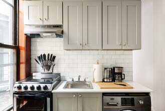 153 Norfolk St in New York, NY - Building Photo - Building Photo