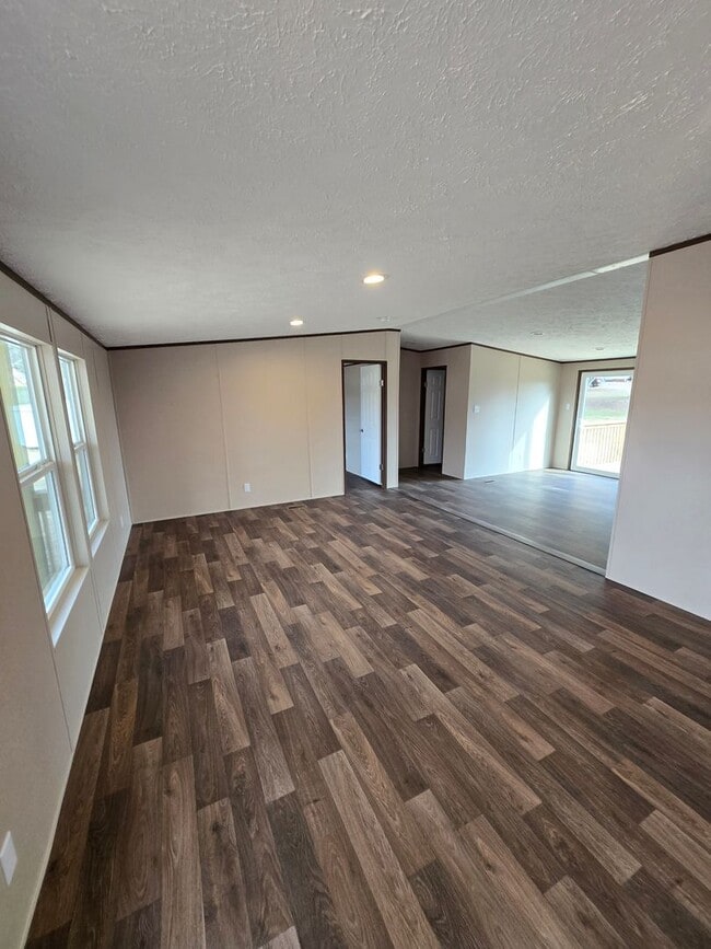 25 Woodside Cir in Mosheim, TN - Building Photo - Building Photo