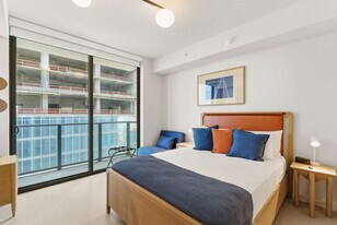 11 NE 6th St, Unit SI FL27-ID1492755P in Miami, FL - Building Photo