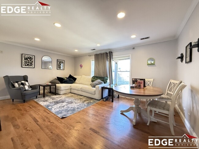 140 Newton St, Unit 4 in Boston, MA - Foto de edificio - Building Photo