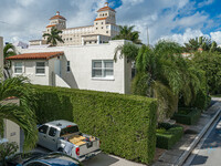 252 Oleander Ave in Palm Beach, FL - Foto de edificio - Building Photo