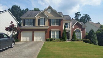 365 Tumbling Creek Dr in Alpharetta, GA - Building Photo
