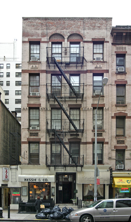 163 E 87th St in New York, NY - Building Photo