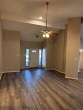 930 Lemontree Dr in Arlington, TX - Building Photo - Building Photo