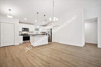 845 Fulda Ave NW in Palm Bay, FL - Building Photo - Building Photo