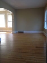 2916 N Cramer St, Unit Upper in Milwaukee, WI - Foto de edificio - Building Photo