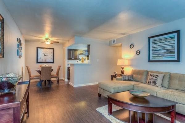 property at 327 W Hufsmith Rd