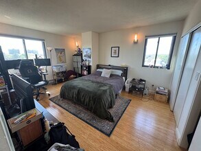 2353 Massachusetts Ave, Unit 61 in Cambridge, MA - Building Photo - Building Photo