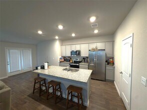 452 Hunter Loop in Bertram, TX - Building Photo - Building Photo