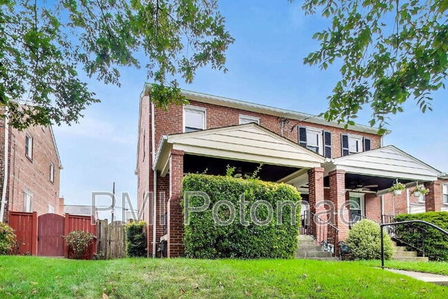 1849 S St SE in Washington, DC - Building Photo - Building Photo