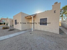 15601 N 27th St in Phoenix, AZ - Building Photo