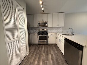 800 Graceland Ave in Des Plaines, IL - Building Photo - Building Photo