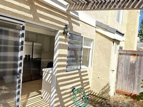 3525 Caminito Carmel Landing in San Diego, CA - Building Photo - Building Photo