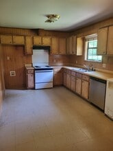 223 Chenault St in Houston, MS - Building Photo - Building Photo