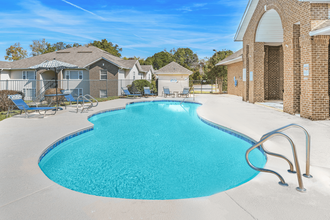 Oak Crest Apartments in Kannapolis, NC - Foto de edificio - Building Photo