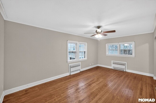 1614 Arlington Ave in Des Moines, IA - Foto de edificio - Building Photo