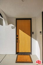 127 N La Peer Dr-Unit -127 in Beverly Hills, CA - Building Photo - Building Photo