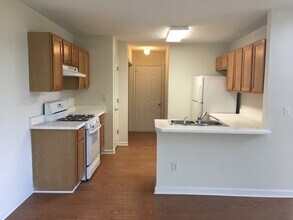 5512 Sorrell Crossing Dr in Raleigh, NC - Building Photo - Building Photo